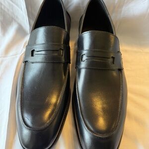 Hermes Elegant Black Leather Loafers